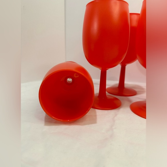 Set of 7 MCM Rainbow Glass Co Red Frosted Footed Glasses - Picture 5 of 10